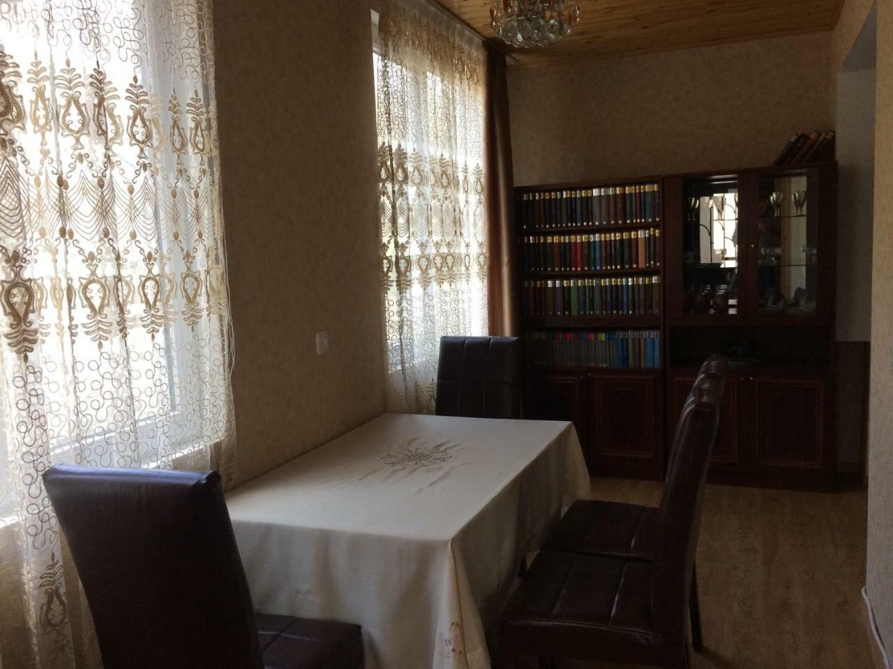 Four Seasons Apartment Sighnaghi Extérieur photo